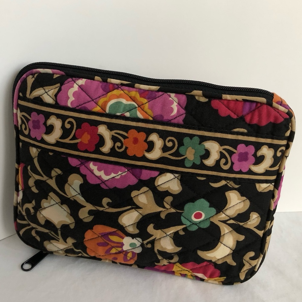 Vera Bradley iPad Sleeve Ereader case Suzani pattern Black Quilted Jewel EUC